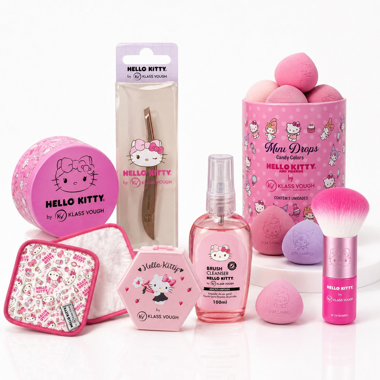 Kit Amor de Mãe Hello Kitty com Espelho e Acessórios de Maquiagem