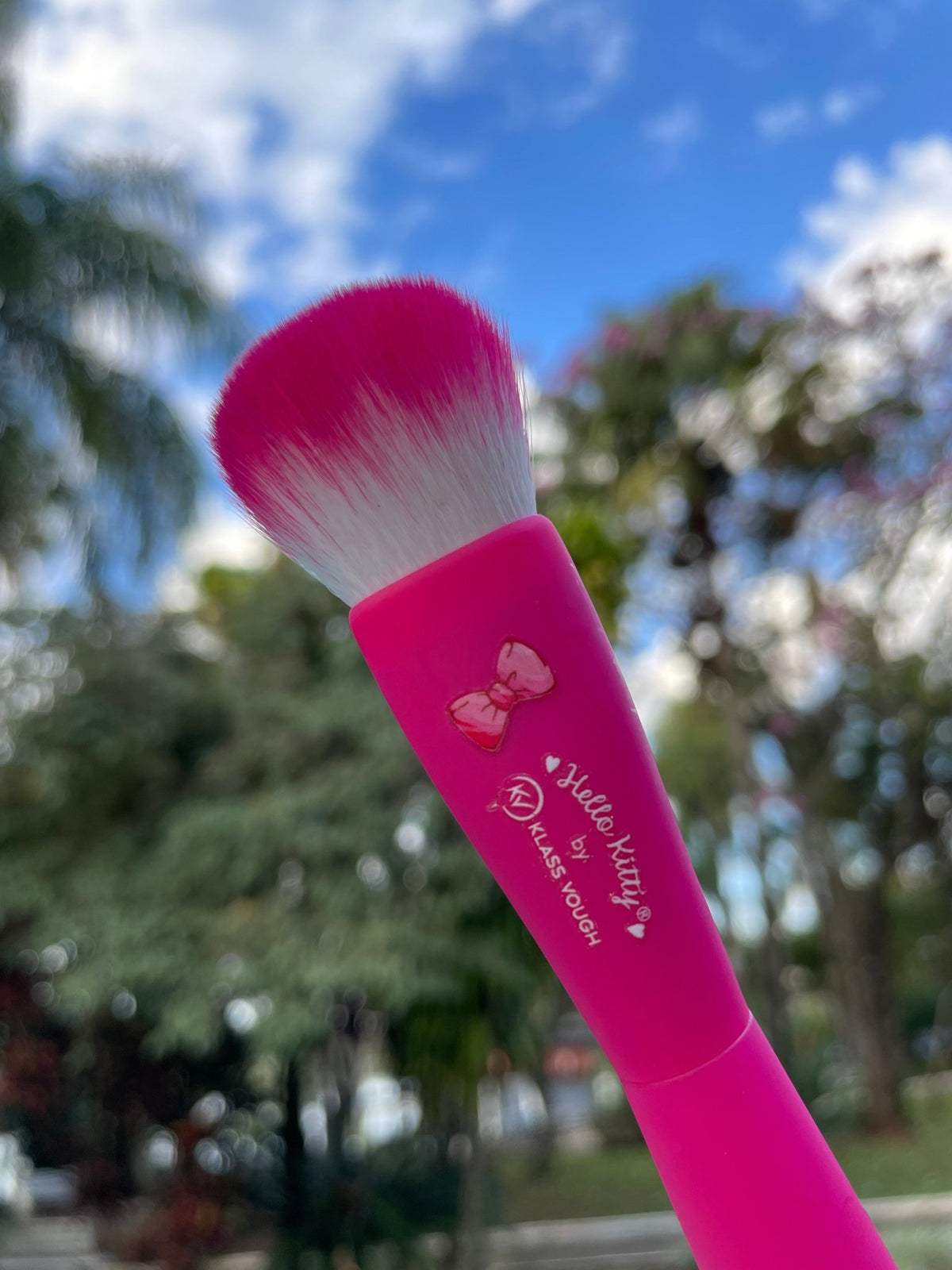 Pincel 4 em 1 Multiuso para Rosto e Olhos by Hello Kitty - Klass Vough