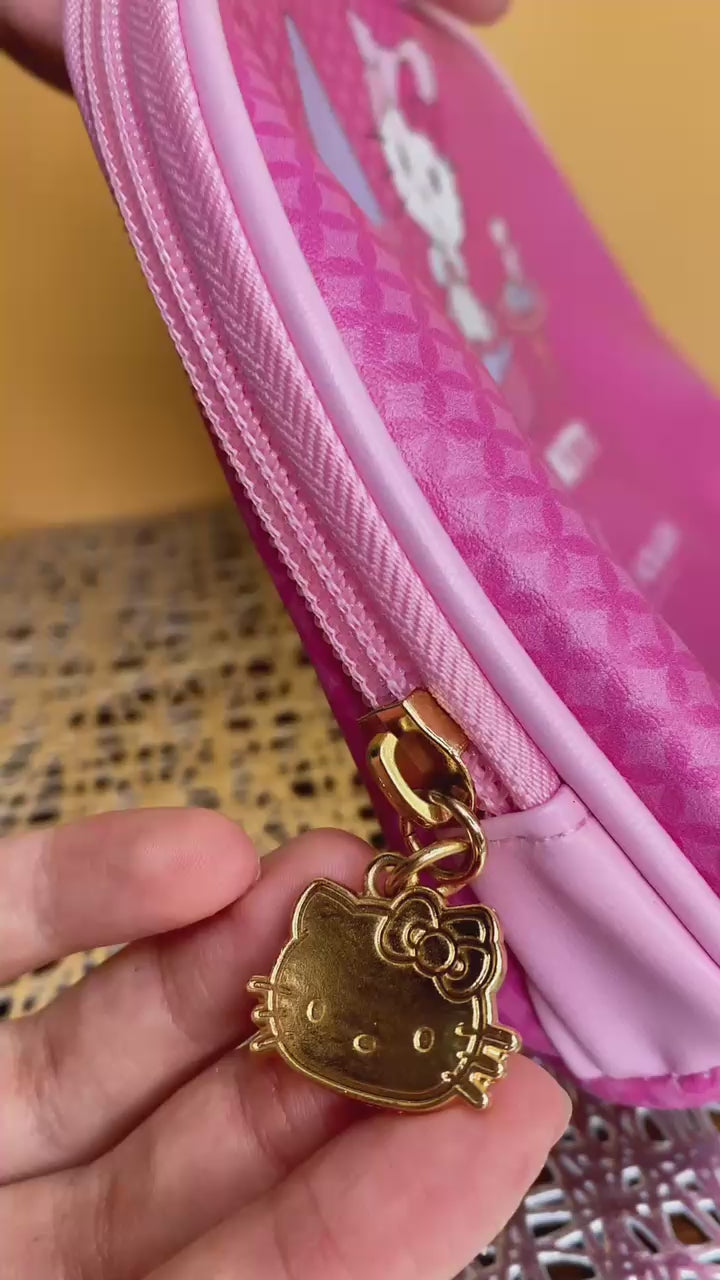 Nécessaire Arredondada Pink by Hello Kitty